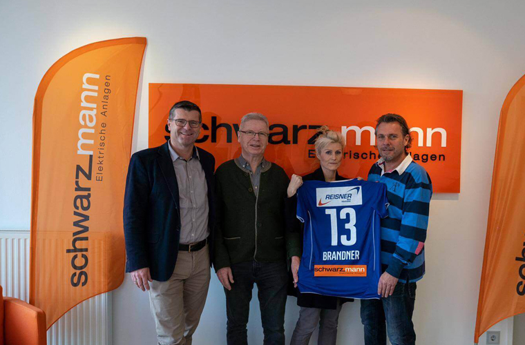 Trikotsponsoring SC Wiener Neustadt Elektro Schwarzmann