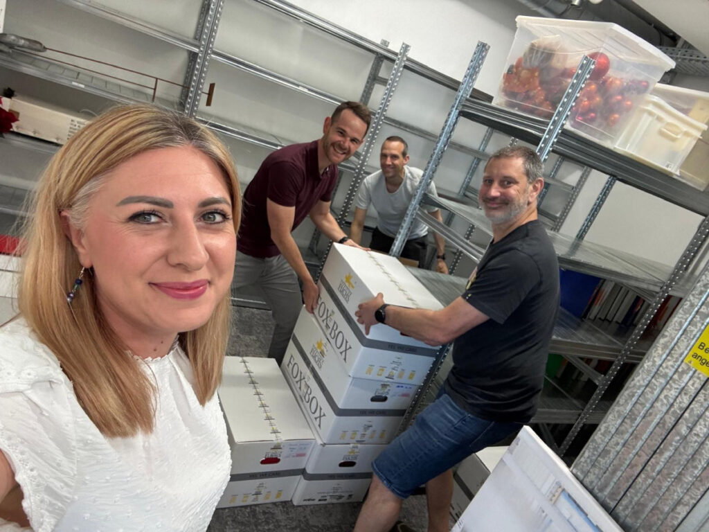 Welcome HG 16 - Elektro Schwarzmann - Umzug HG16 - alle packen an